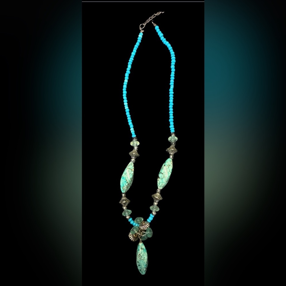 Turquoise Beaded Necklace with Stone Pendants - Women Jewelry